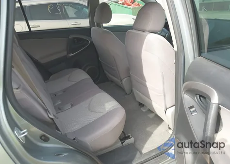 2008 Toyota Rav4 Base V6 z USA, uszkodzony, nr VIN JTMBK33V086032967